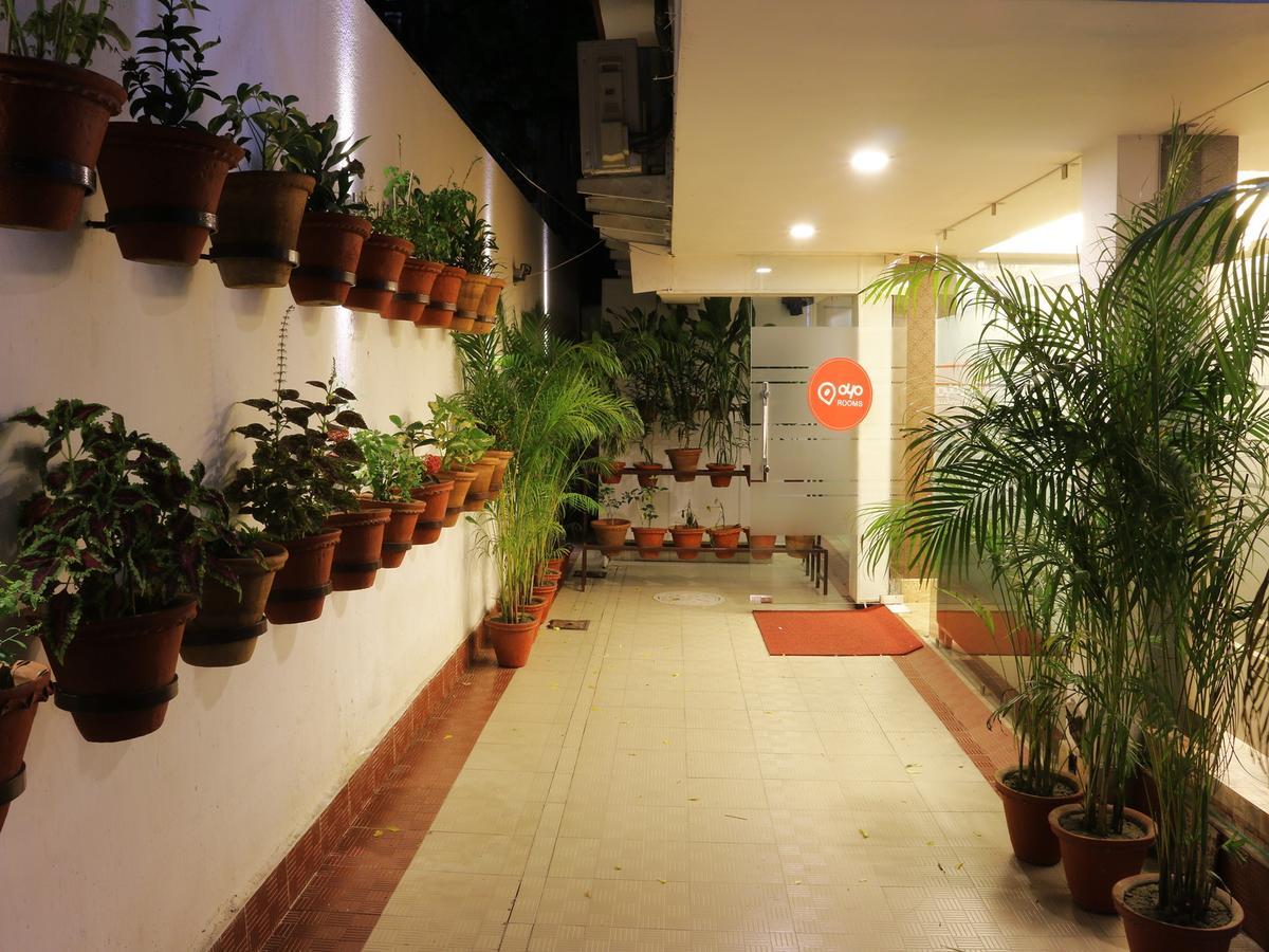 Oyo 662 Hotel Comfotel Kolkata Eksteriør bilde